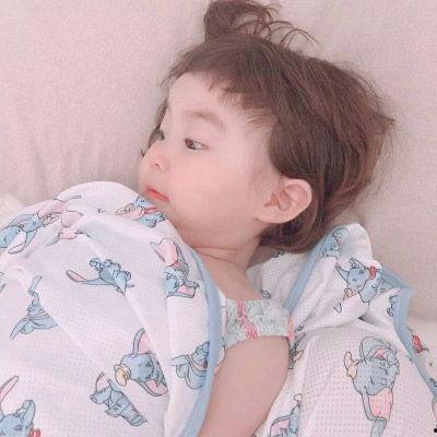 网红萌孩,童真世界里的网络明星