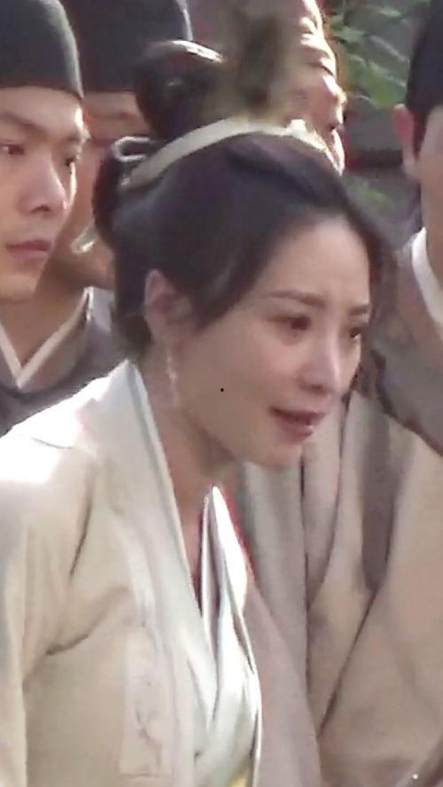 大明星拍戏忘词,大明星的尴尬瞬间