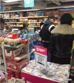 逛商场吃瓜,揭秘购物中心的美食秘密