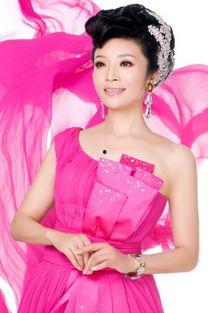 女明星李丹阳,璀璨星途，美丽绽放