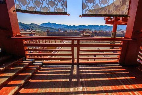 近期在横店拍摄的明星